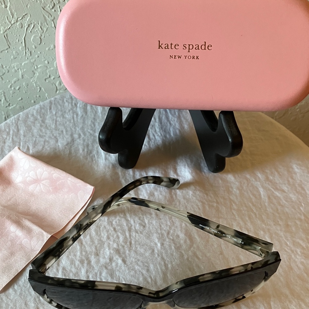 Kate Spade: Black & White Brigit Sunglasses- Black Gradient - Picture 14 of 16